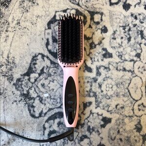 hair straightener brush
